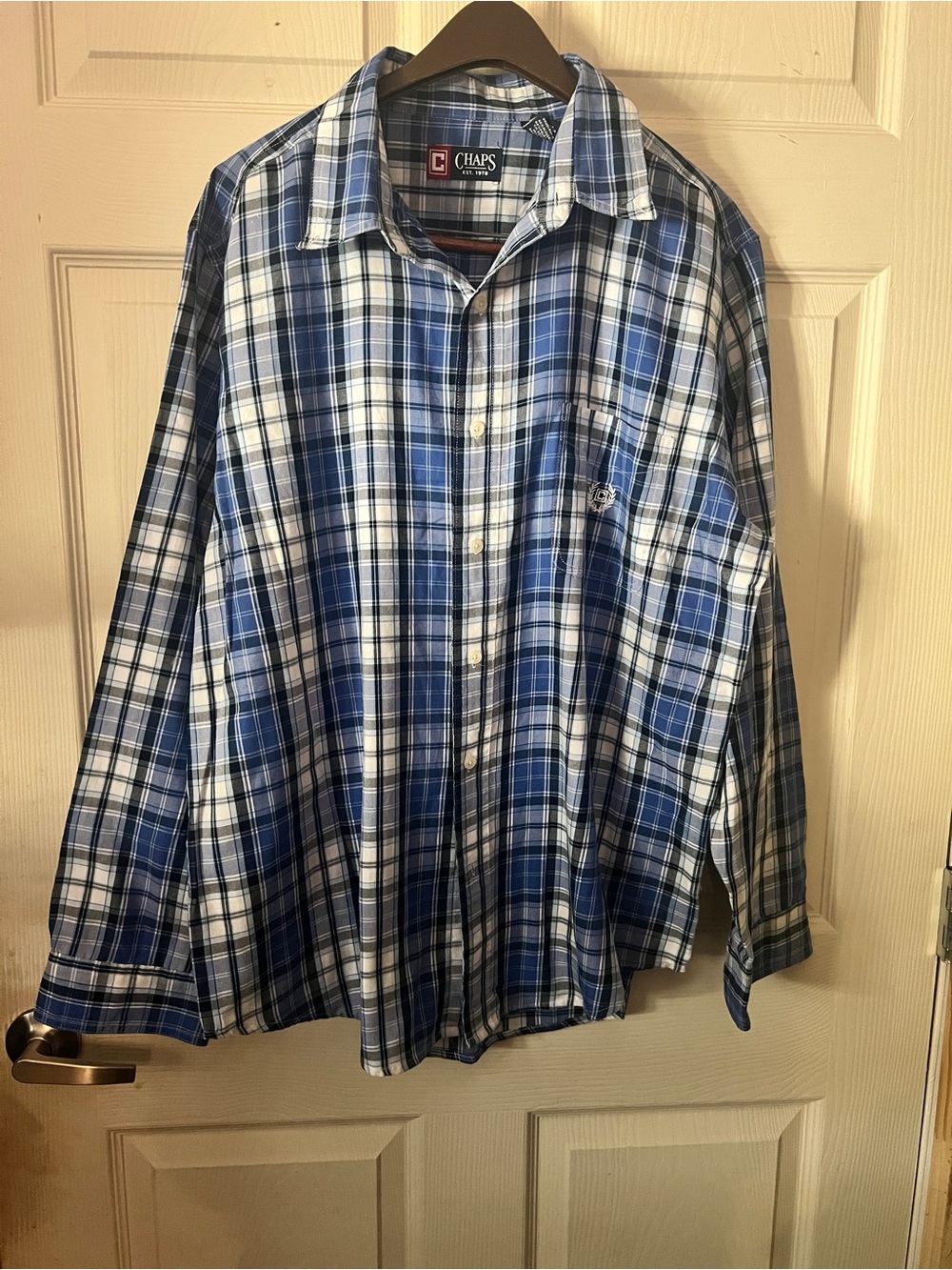 Chaps Men’s Blue Plaid Button-Up Shirt SIZE XLg